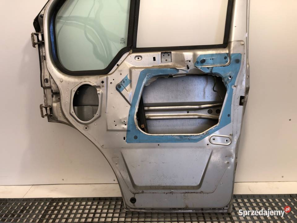 DRZWI PRAWY PRZÓD FORD TRANSIT V Bus 0614