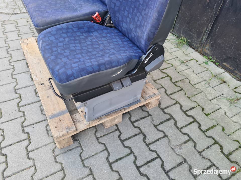 IVECO DAILY 3 9906 fotel kierowcy i kanapa Legnica