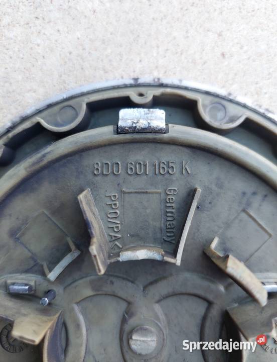 DEKIELEK AUDI 8D0601165K ORYGINALNY sprzedam