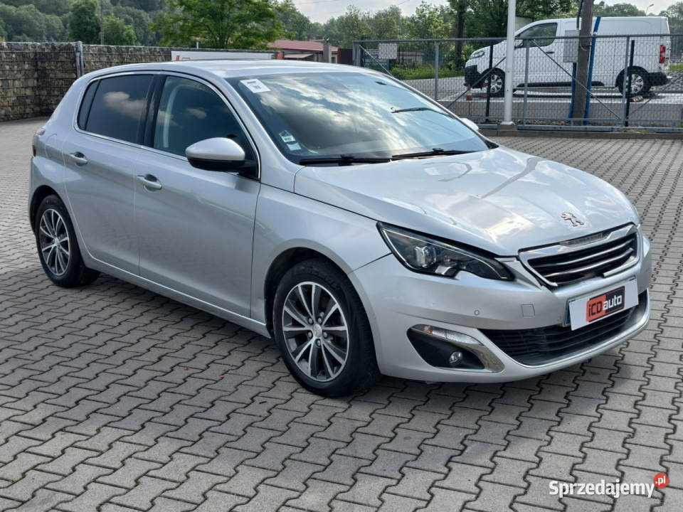 Peugeot 308 12 benzyna 130 6biegów full ledy uszkodzony 308 Kęty sprzedam