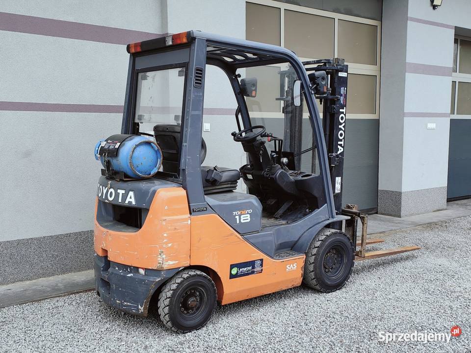Wózek widłowy Toyota 8FG18 18T Przebieg 6 mtg sprzedam