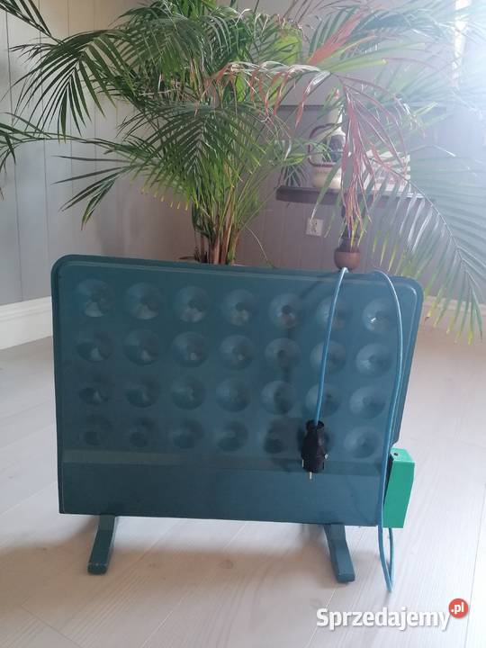 Retro grzejnik elektryczny bułgarski z czasów Sierakowice