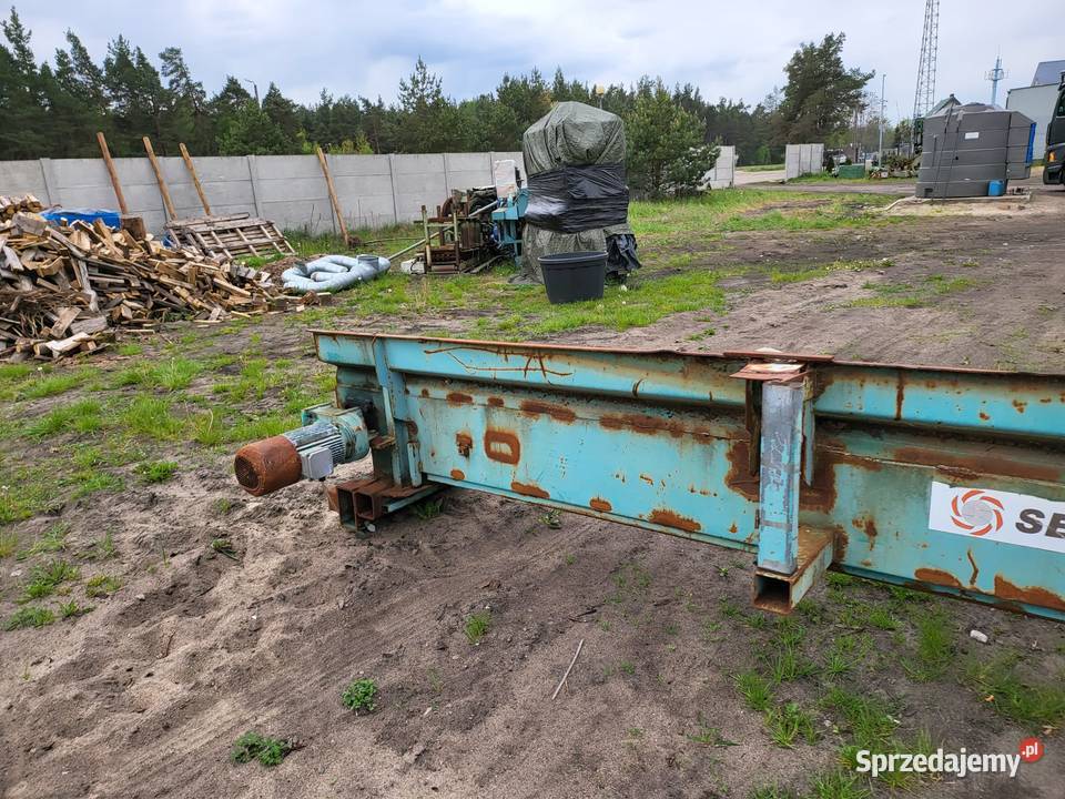 Podajnik i odbiornik do korowarki SAGEM Karsin