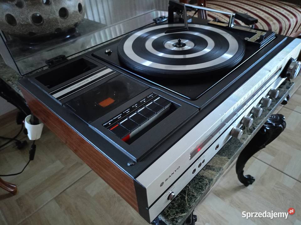 Zabytkowy Gramofon SANYO Magnetofon Radio Drawski Młyn