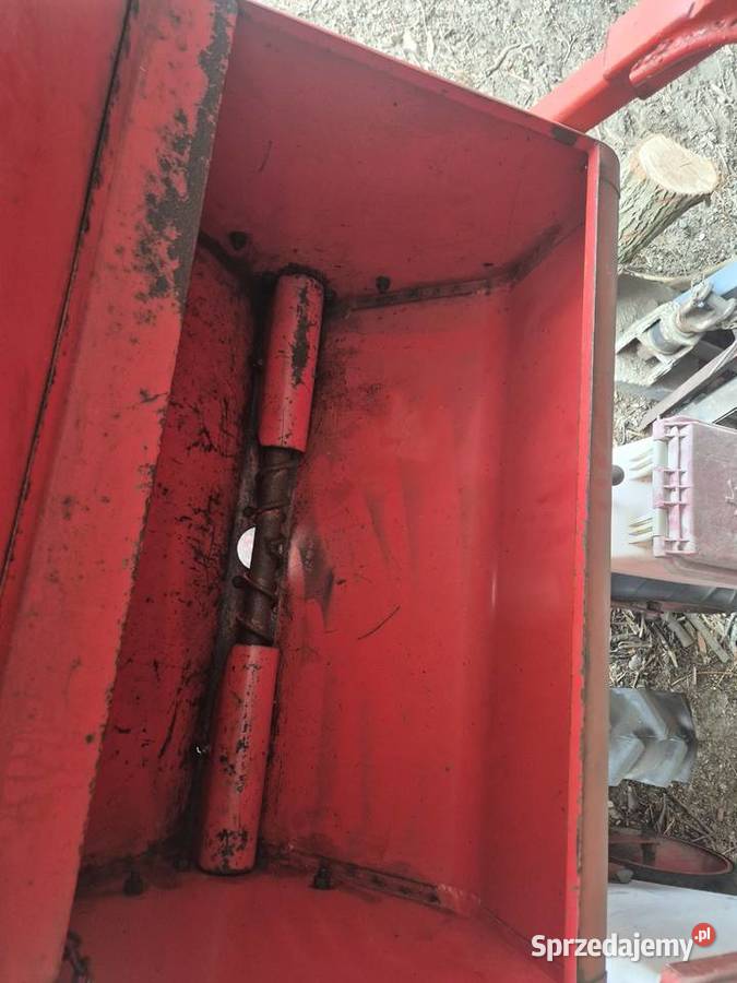 Siewnik do kukurydzy 4rzędowy Becker z nieuszkodzony Gawłów