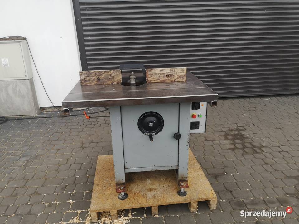 Frezarka dolnowrzecionowa 3kW Karsin