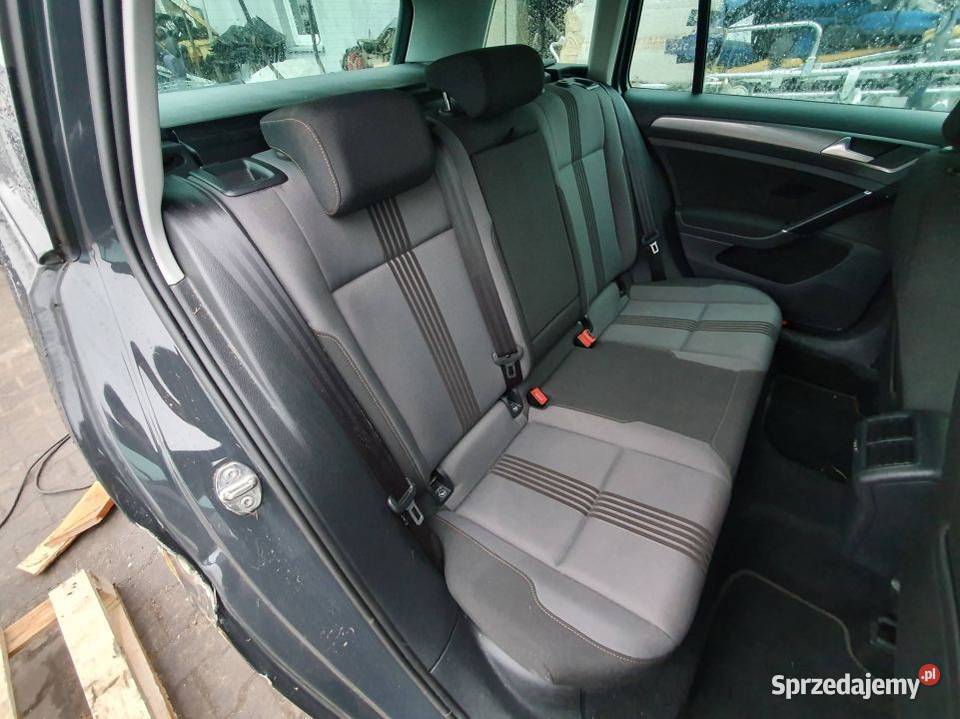 FOTELE KANAPY VOLKSWAGEN GOLF VII KOMBI Lipno