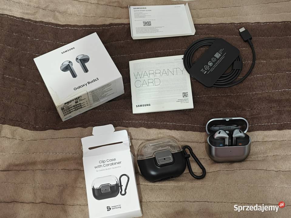 Samsung Galaxy Buds 3 etui z promocji Samsunga