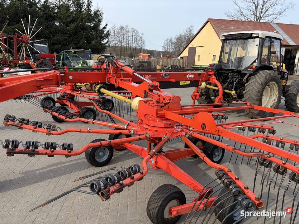 Zgrabiarka 2 karuzelowa Kuhn GA 8121 MASTERDRIVE nieuszkodzony