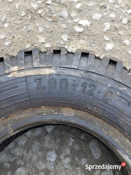 Dwie opony rolnicze 70012 świętokrzyskie Huta Koszary
