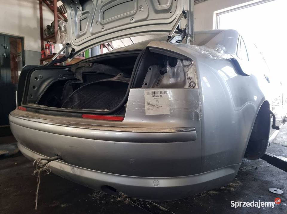 ZDERZAK TYŁ AUDI A8 D3