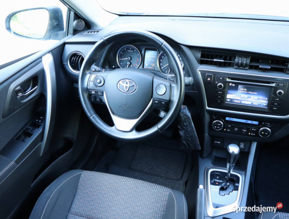 Toyota Auris 16 Valvematic autoalarm Auris Piaseczno