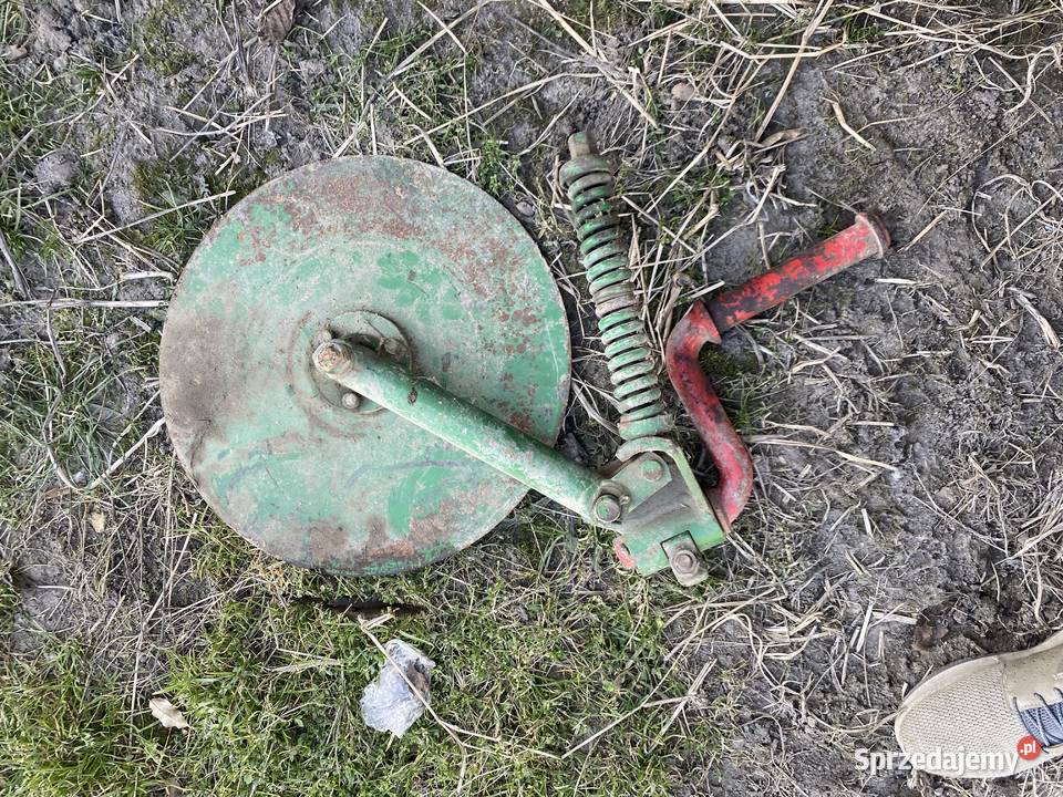 Krój tarczowy z zabezpieczeniem sprężyniwym Do maszyn uprawowych Niezabitów-Kolonia sprzedam