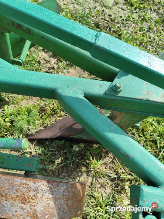 Sprzedam pług zagoniwy unia Grudziądz 4 skibowy Lubomia