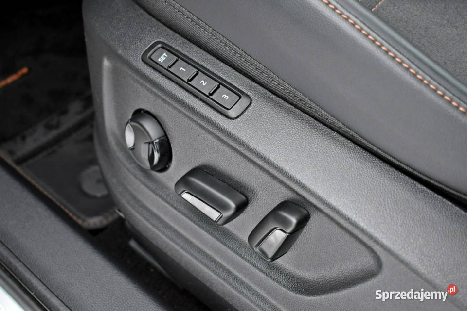 Cupra Ateca Bezwypadkowy Salon Polska Serwis ASO bluetooth Łódź