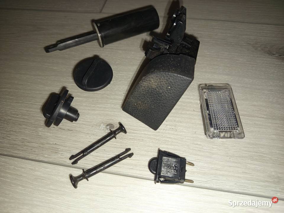 Hyundai i30 II lampka schowka 9262033000 sprzedam