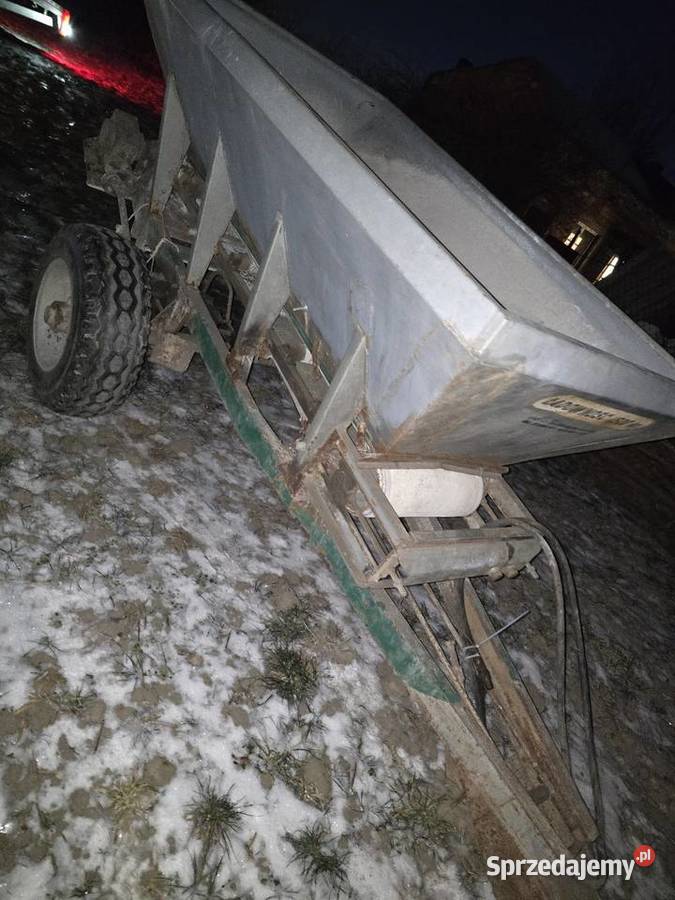 Rozsiewacz do wapna piast rcw kujawsko-pomorskie sprzedam
