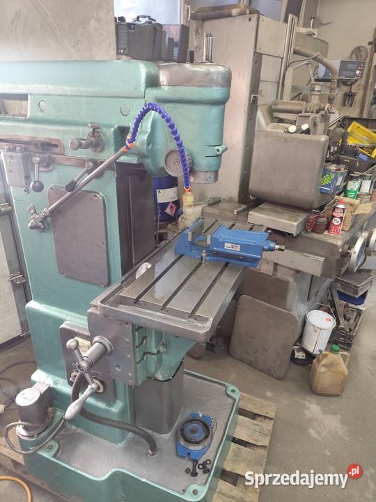 Frezarka do metalu narzędziowa Avia Fnb26 Produkcja Maków Podhalański