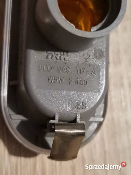 SEAT KIERUNKOWSKAZ BŁOTNIKA ORYG 6L0949117A