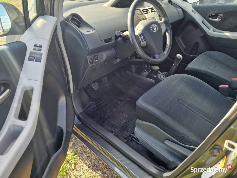 Toyota Yaris 13 86bez korozjistan Niestępowo