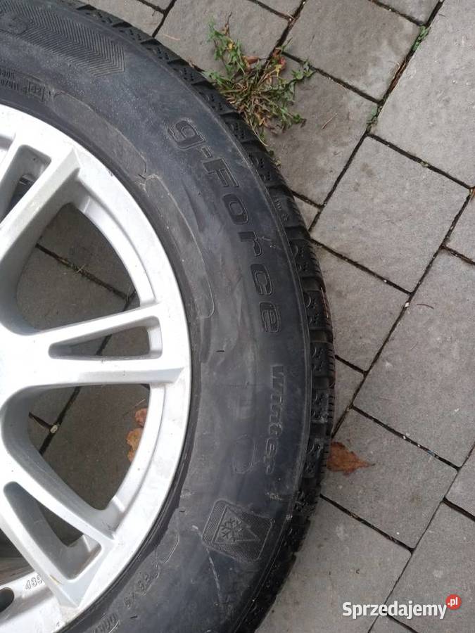 Opony zimowe BF goodrich 215 60 16 Gołcza