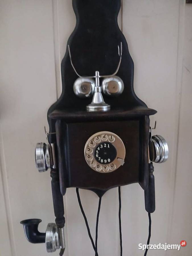 Telefon stacjonarny Baron z czasów PRL u Kraków