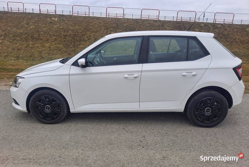 Skoda Fabia III 60tyskmklima wielofunkcyjna kierownica Fabia Jarocin