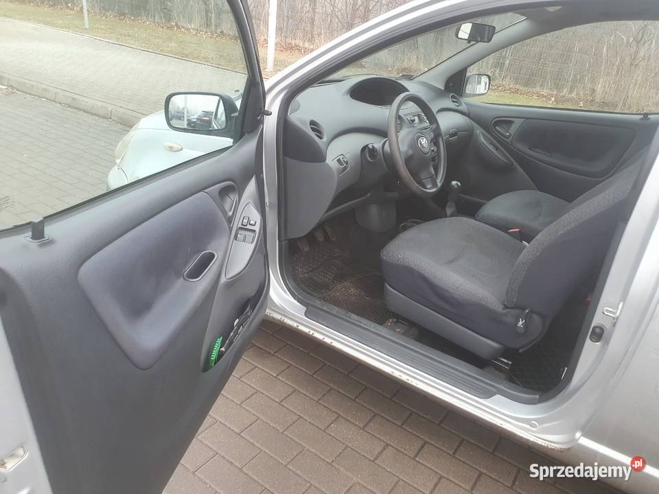 Toyota Yaris 10 Wałbrzych