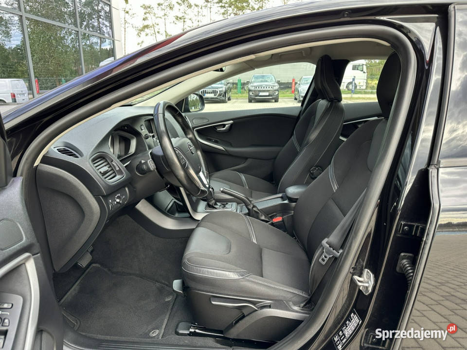 Volvo V40 Salon Polska Navi LED Półskóra aluminiowe felgi V40 Kąty Opolskie