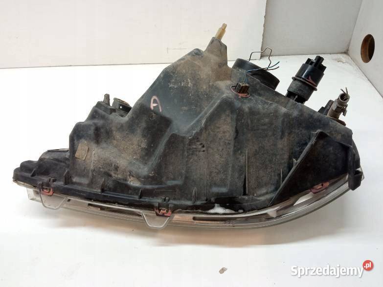 LAMPA PRZÓD PRAWA EU 8200744754 Dacia Logan I