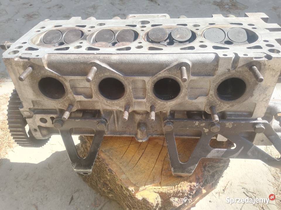 Głowica Volkswagen 20 16v silnik 9 A osobowe Sobieska Wola Pierwsza