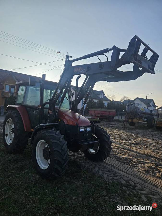 Ciągnik rolniczy holland L85 z turem Półbiegi pod obciążeniem New Holland Wólka Somiankowska