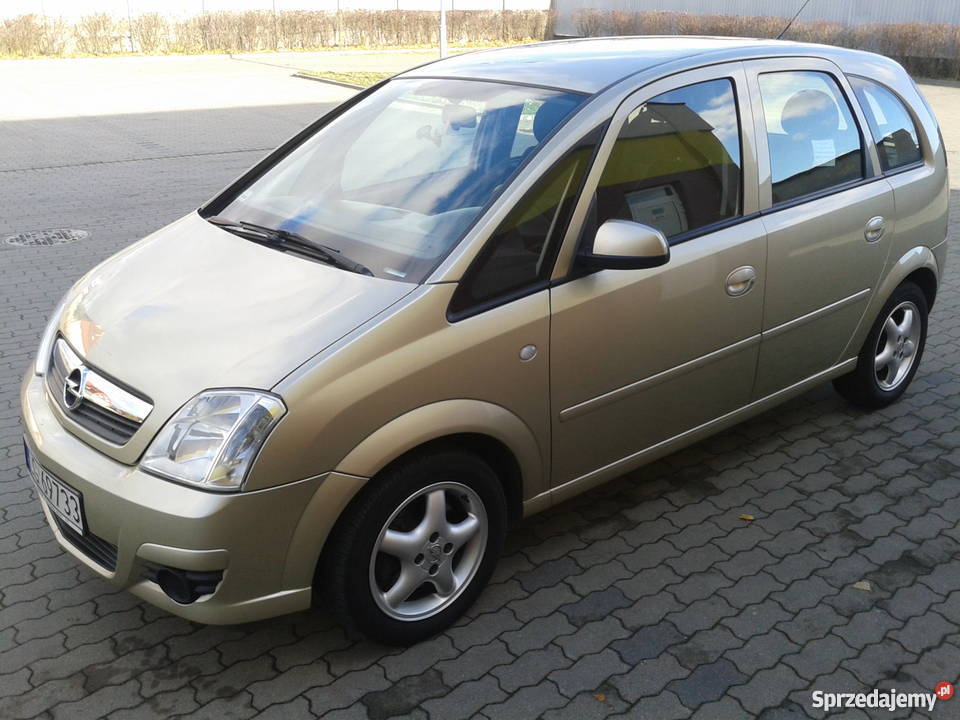 do sprzedania piekny Opel meriva kolor zloty centralny zamek