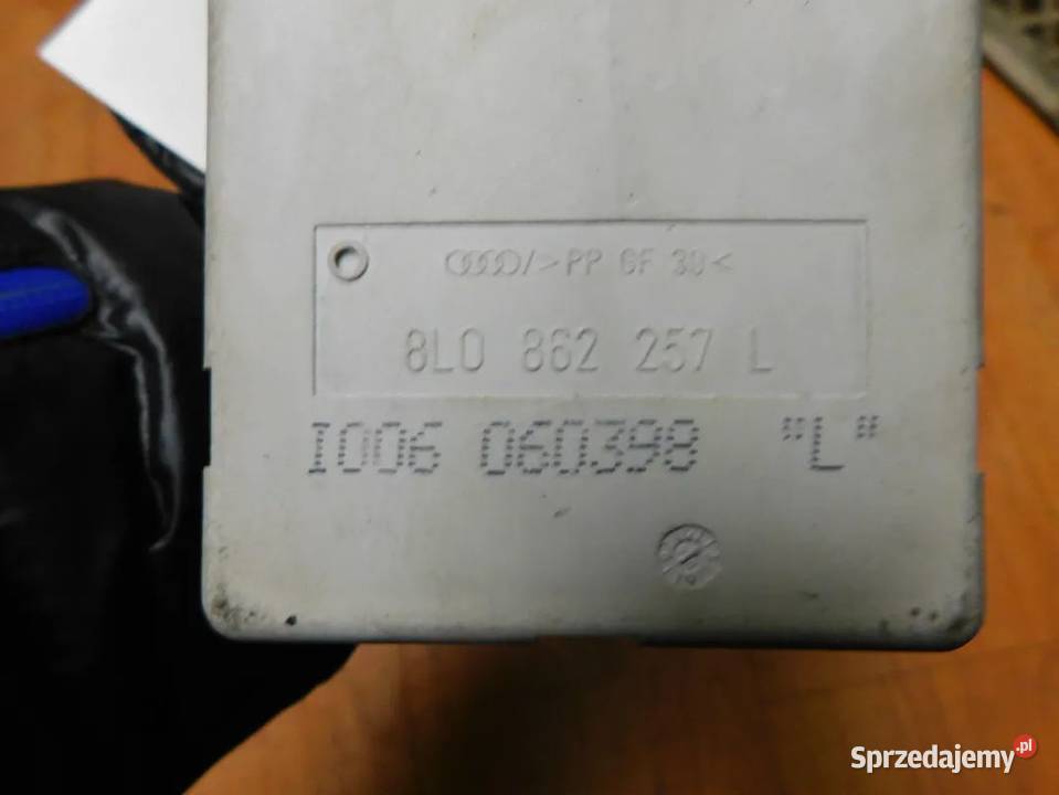 audi A4 pompka centralnego 8L0862257L M4097 Pozostałe Żory