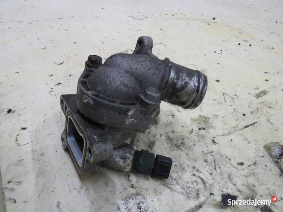 OBUDOWA TERMOSTATU SPORTAGE III 17 CRDI