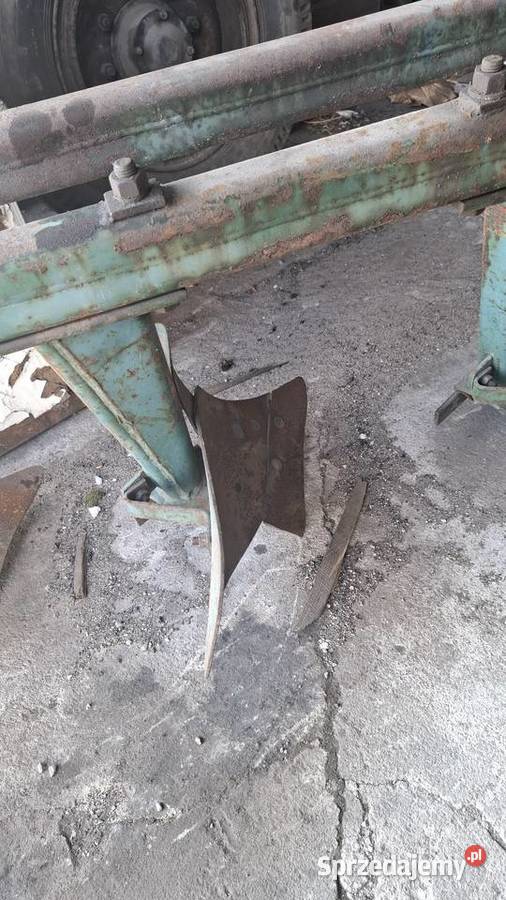 Pług podorywkowy 5 skibowy