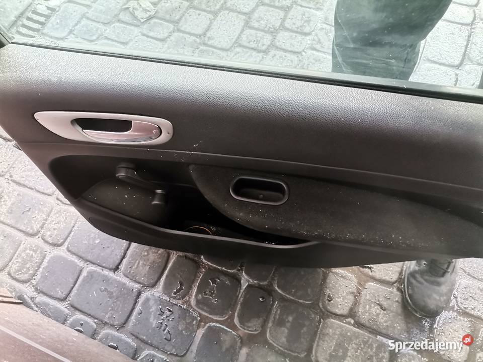 PEUGEOT 307 HB KOLOR EZR DRZWI PRAWY TYŁ Rok produkcji 2003 Drzwi Nowy Sącz
