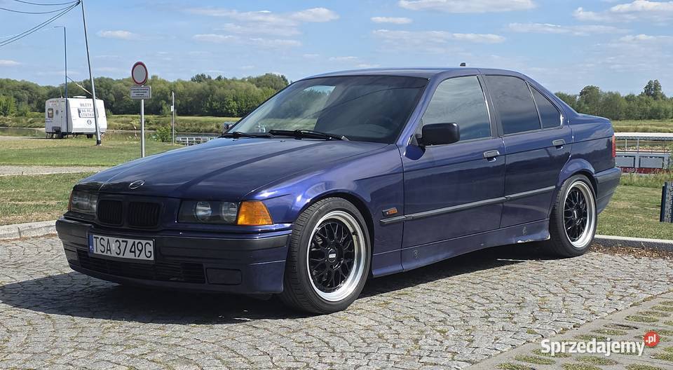 BMW Seria 3 E36 29 M57 sedan 1996 manualna