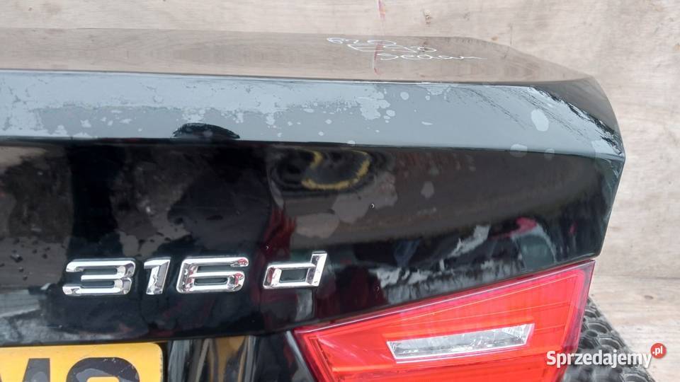 BMW E90 FL SEDAN KLAPA TYŁ 668 Zbierkowo