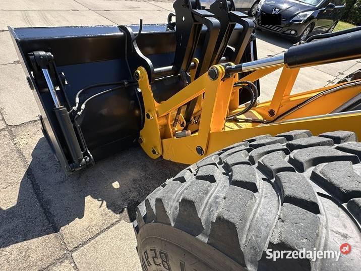 JCB 4CX ECO SALON CE POWERSHIFT Tuliszków