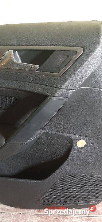 Boczek tapicerka drzwi VW Golf VII Lewy tył świętokrzyskie