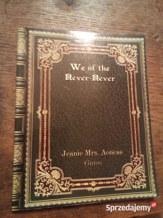 We of the never never miękka Warszawa