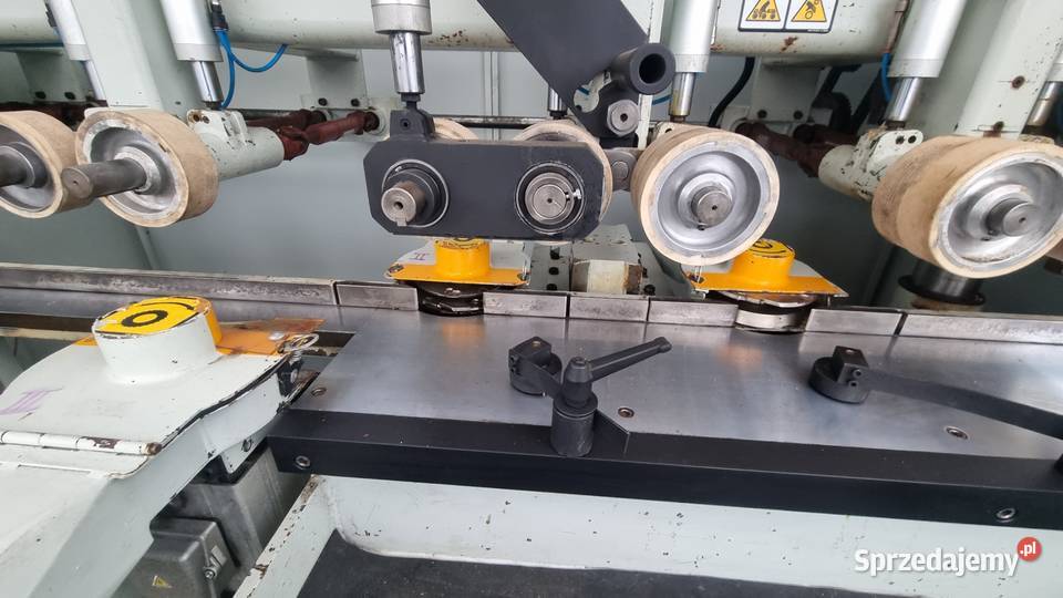 Frezarka precyzyjna wielowrzecionowa ACOSTA EURO Produkcja pomorskie Karsin
