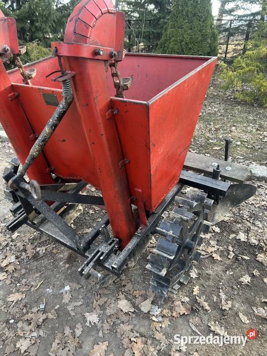 Sadzarka do ziemniaków sprzedam