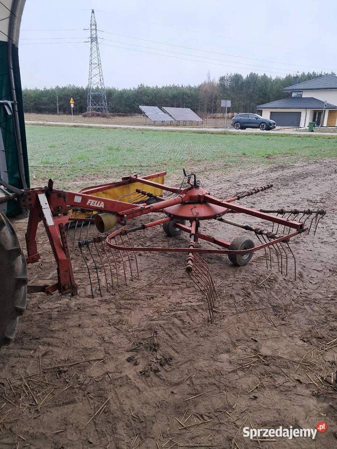 Zgrabiarka karuzelowa nieuszkodzony Zgrabiarki i przetrząsacze Klonownica Mała