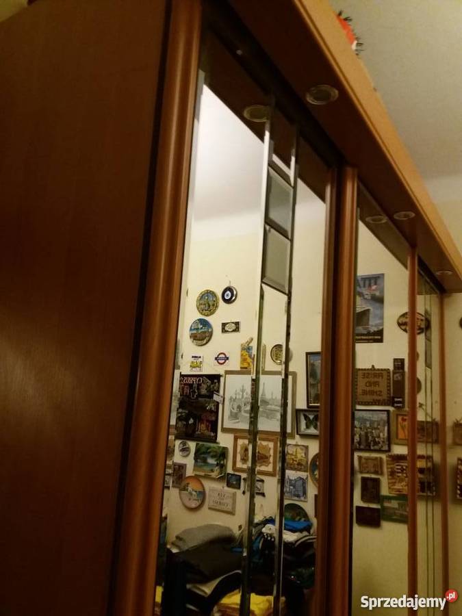 Szafa trzydrzwiowa podświetlana kolor olcha Meble Warszawa