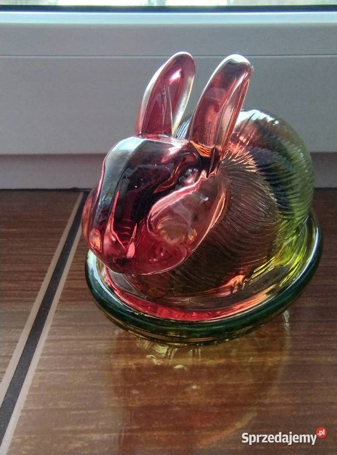 Szklany kolorowy zając Żory