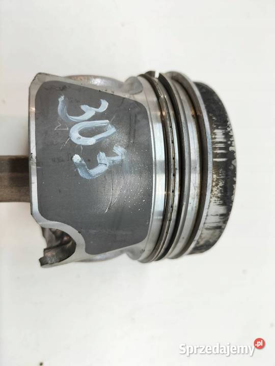 TŁOK 0811W 20 TDI VW Volkswagen Touran III 2015 sprzedam