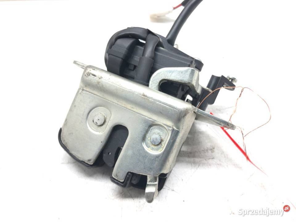 ZAMEK KLAPY TYŁ MITSUBISHI PAJERO IV Terenowy