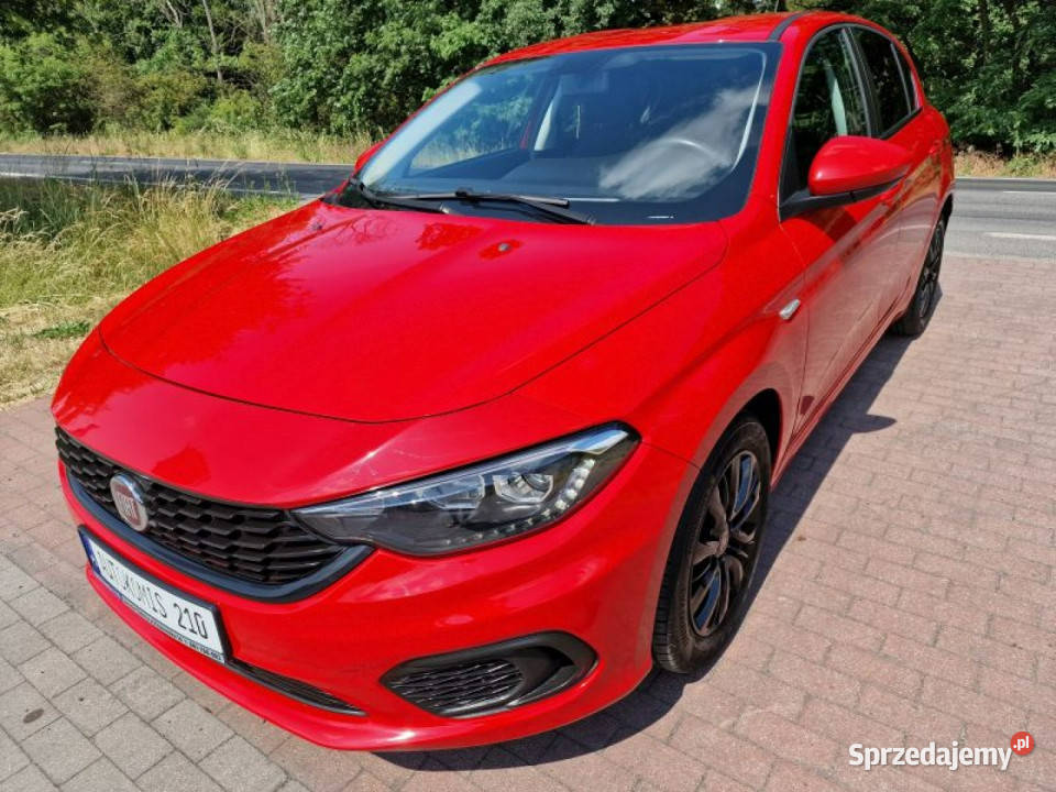 Fiat Tipo Fiat Tipo 14 16v 95 z niskim gniazdo USB Cielcza